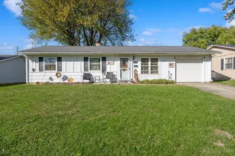 379 Burdel Dr, Wilmington, OH 45177