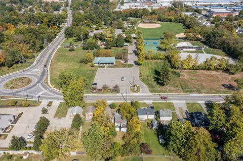 4313 Sycamore Rd, Cincinnati, OH 45236 photo 3