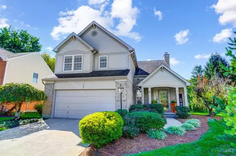 107 Arcaro Dr, Loveland, OH 45140