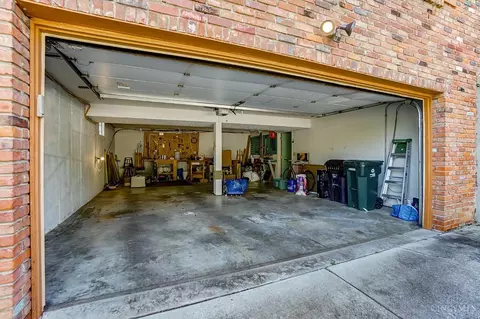 Exterior - 2522 Ranchvale Dr, Cincinnati, OH 45230 photo 11 of 13