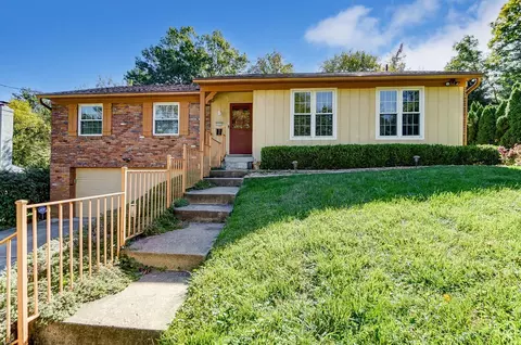 Exterior - 2522 Ranchvale Dr, Cincinnati, OH 45230 photo 3 of 13