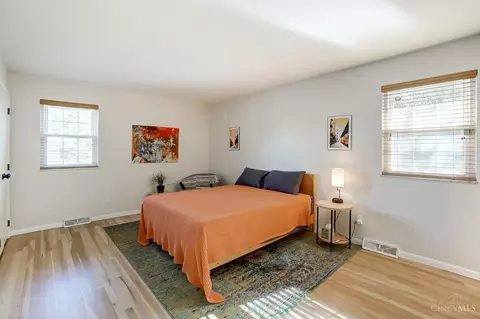 Bedroom - 2522 Ranchvale Dr, Cincinnati, OH 45230 photo 1 of 4