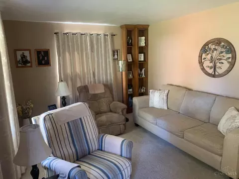 765 Mark Ave, Hamilton, OH 45013 photo 2