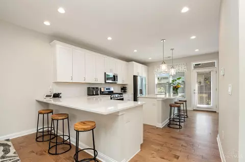 Kitchen - 533 Ringgold St, Cincinnati, OH 45202 photo 1 of 3