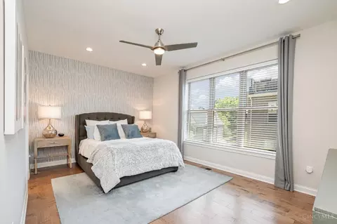 Bedroom - 533 Ringgold St, Cincinnati, OH 45202 photo 1 of 4