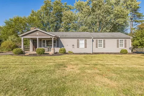 853 Settlemire Rd, Lebanon, OH 45036