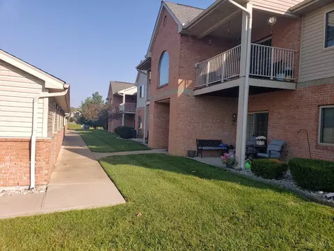 1593 Eden Park Dr #4, Hamilton, OH 45013