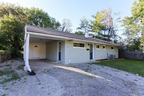 Exterior - 8939 Daly Rd, Cincinnati, OH 45231 photo 3 of 6