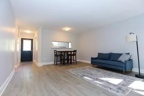 Living - 8939 Daly Rd, Cincinnati, OH 45231 photo 2 of 3