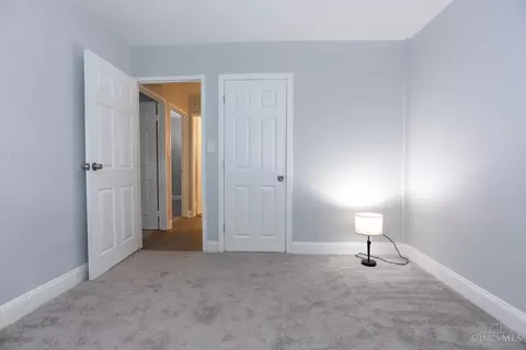 Bedroom - 8939 Daly Rd, Cincinnati, OH 45231 photo 7 of 7