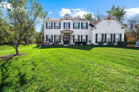 6236 Seattle Rule Dr, Loveland, OH 45140