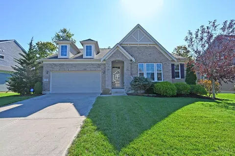 1289 Autumnview Dr, Batavia, OH 45103