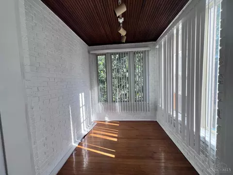 Exterior - 3896 Reading Rd #Q, Cincinnati, OH 45229 photo 8 of 8