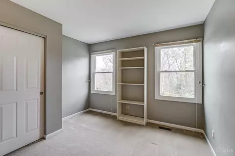 916 Surrey Trl, Cincinnati, OH 45245 photo 51