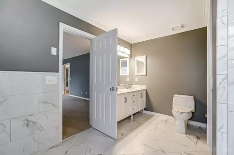 916 Surrey Trl, Cincinnati, OH 45245 photo 38