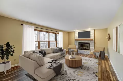 916 Surrey Trl, Cincinnati, OH 45245 photo 21
