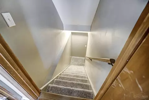 916 Surrey Trl, Cincinnati, OH 45245 photo 56