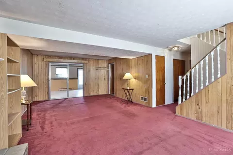 1167 Oldwick Dr, Reading, OH 45215 photo 8