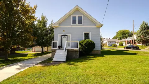 3985 Delmar Ave, Cheviot, OH 45211