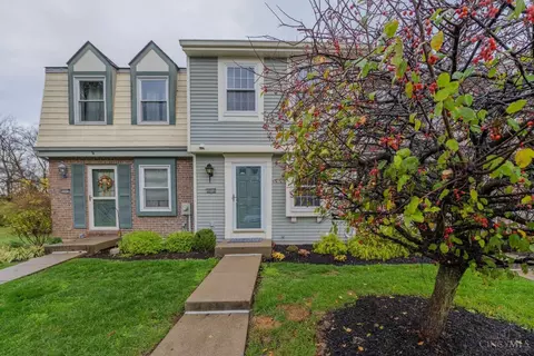 8046 Mill Creek Cir, West Chester, OH 45069