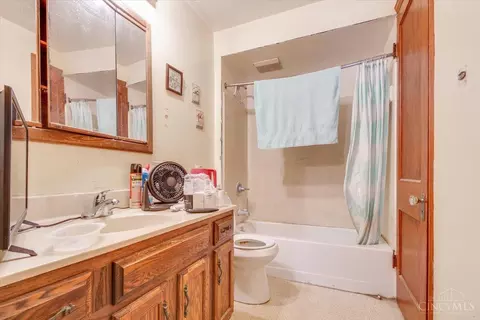 1024 Gilsey Ave, Cincinnati, OH 45205 photo 13
