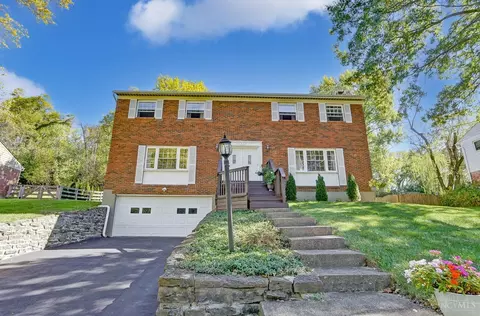 2374 Burklin Dr, Cincinnati, OH 45244