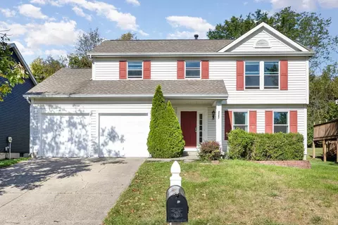 8987 Hialeah Dr, West Chester, OH 45069