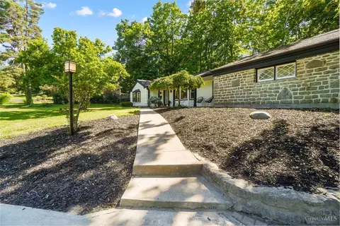 Exterior - 8755 Arborcrest Dr, Cincinnati, OH 45236 photo 5 of 22