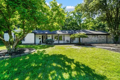 Exterior - 8755 Arborcrest Dr, Cincinnati, OH 45236 photo 3 of 22