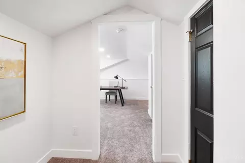Entry Way - 8755 Arborcrest Dr, Cincinnati, OH 45236 photo 8 of 8