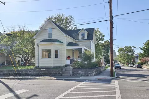 119 Hill St, Harrison, OH 45030