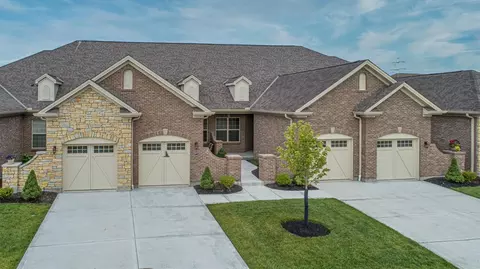 Exterior - 5896 Springview Cir, Mason, OH 45040 photo 2 of 4