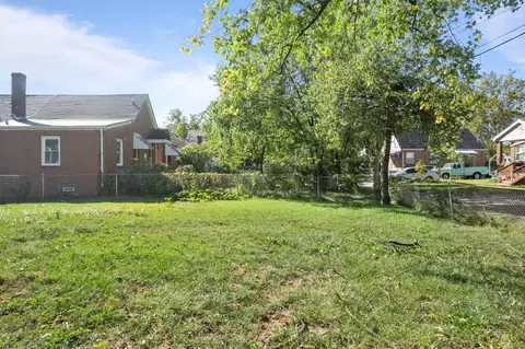 Exterior - 649 Harmes Ave, Reading, OH 45215 photo 6 of 8