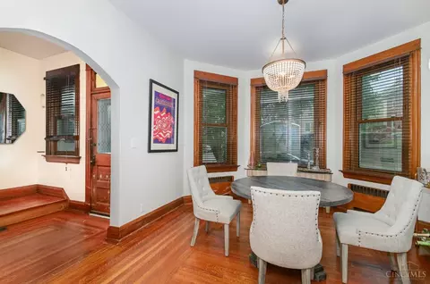 Dining - 2752 Willard Ave, Cincinnati, OH 45209 photo 1 of 2