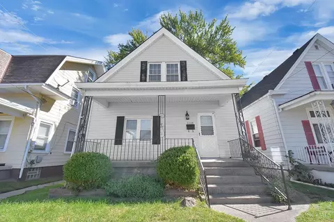 6148 Cedar Ave, Elmwood Place, OH 45216