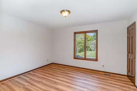 8889 Appleseed Dr, Cincinnati, OH 45249 photo 17