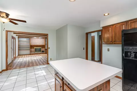 8889 Appleseed Dr, Cincinnati, OH 45249 photo 10