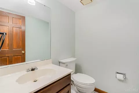 8889 Appleseed Dr, Cincinnati, OH 45249 photo 14
