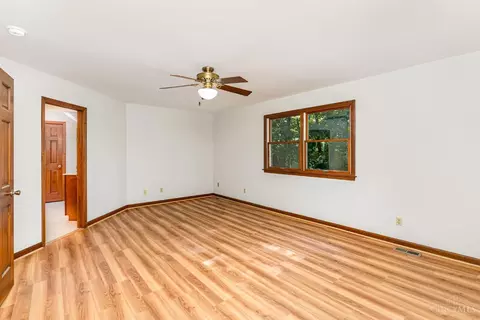 8889 Appleseed Dr, Cincinnati, OH 45249 photo 15