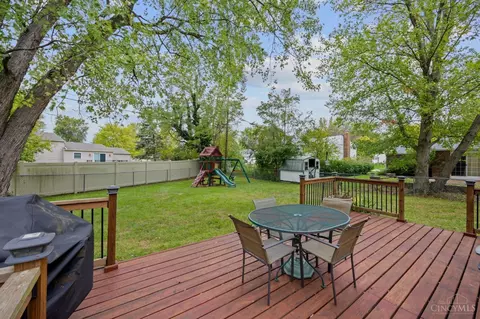 Exterior - 705 Britt Pl, Mason, OH 45040 photo 4 of 5
