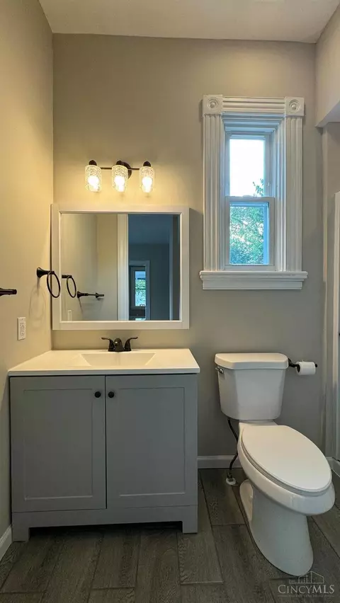 271 Avalon St, Cincinnati, OH 45216 photo 18