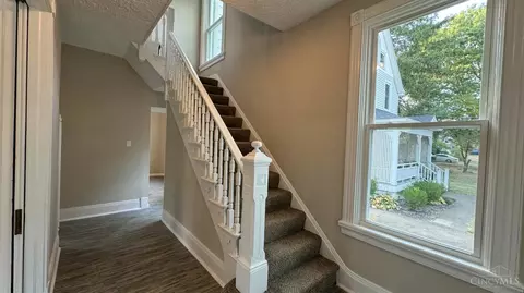 271 Avalon St, Cincinnati, OH 45216 photo 7