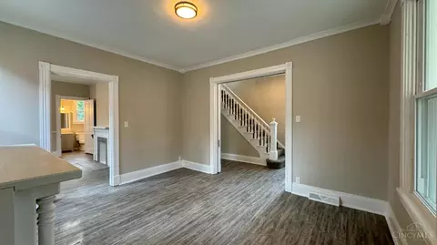271 Avalon St, Cincinnati, OH 45216 photo 11