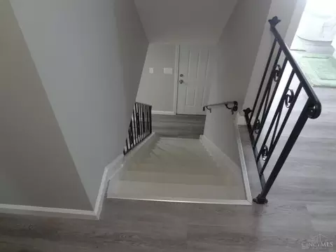 972 Thunderbird Ave, Cincinnati, OH 45231 photo 12