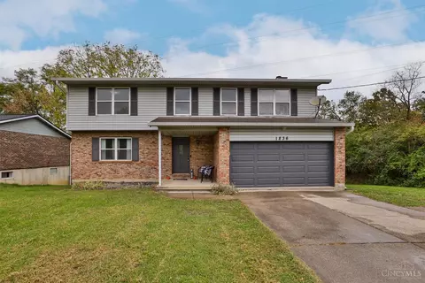 1836 Augusta Blvd, Fairfield, OH 45014