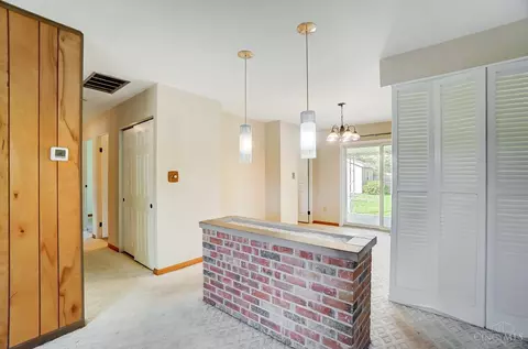 Entry Way - 10065 Pippin Rd, Cincinnati, OH 45231 photo 1 of 1