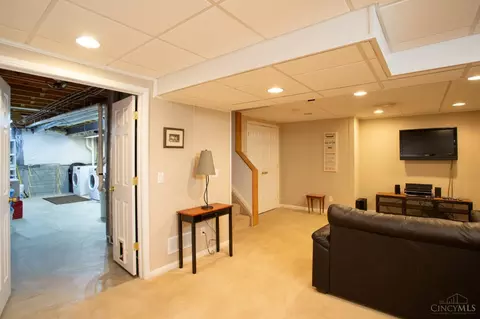 Other - 880 Weeping Willow Ln, Hamilton Township, OH 45039 photo 6 of 9