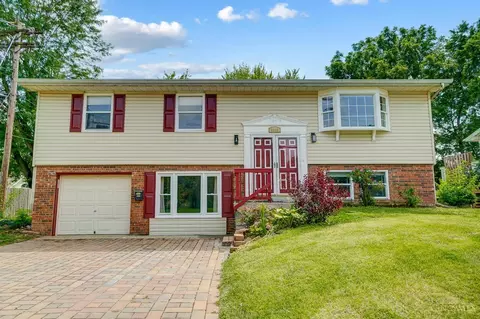 6560 Butler Warren Rd, Mason, OH 45040