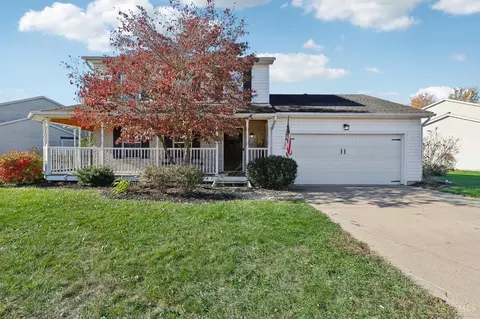 6918 Midnight Sun Dr, Hamilton Township, OH 45039