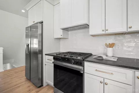 6021 Roe St, Cincinnati, OH 45227 photo 6